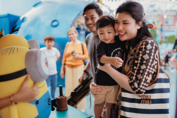 Singapore_family_D_010