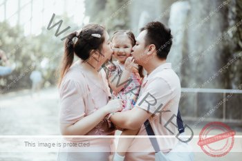 family_F_001