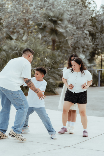 family_K_002