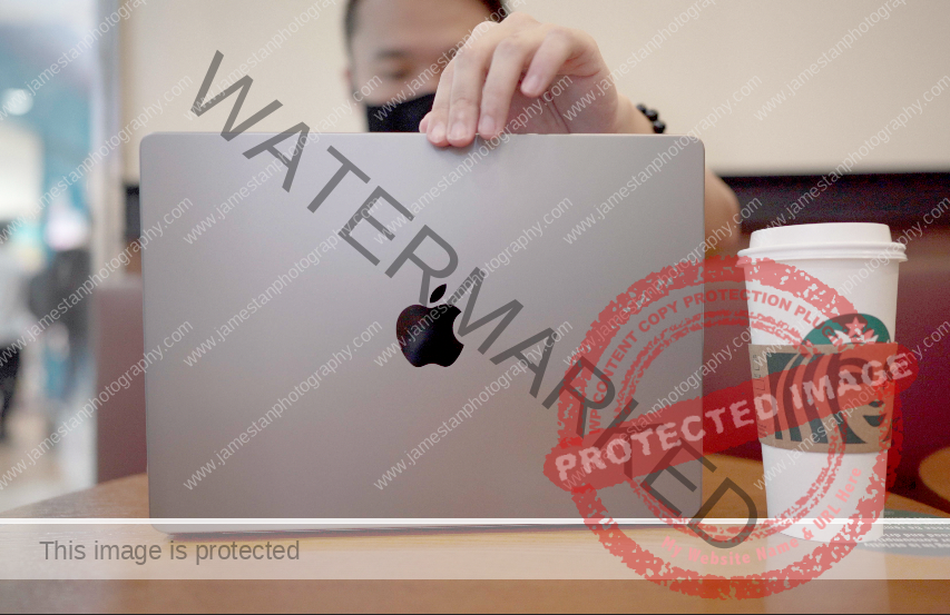 14″ M1 Max MacBook Pro for a Photographer and Creator?