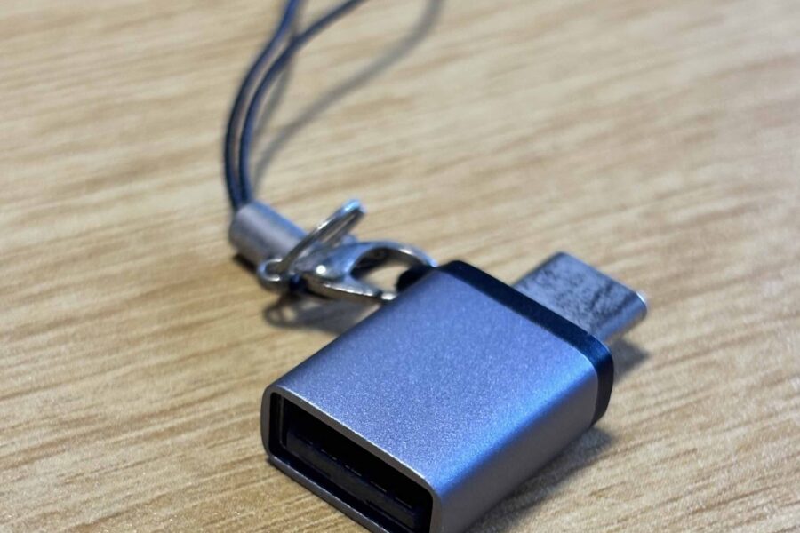 usb-C to usb-A adapter